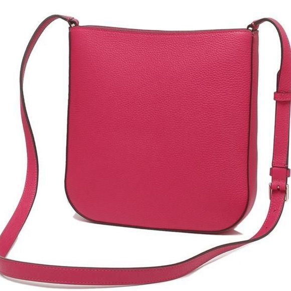 Kate Spade Leila Top Zip Crossbody Bright Rose
Bright Rose Color - Picture 2 of 10